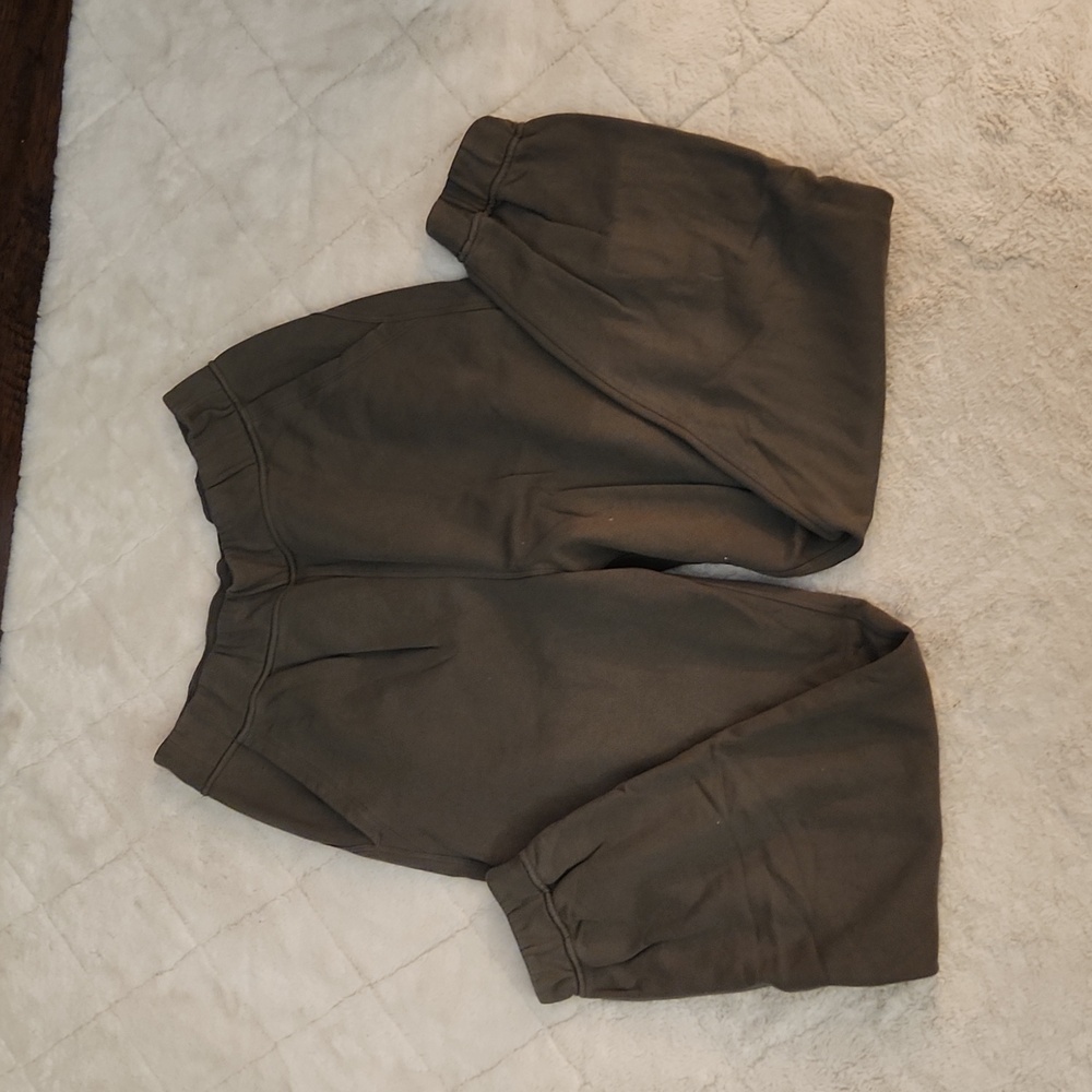 LULULEMON RELAXED HIGH RISE JOGGER
